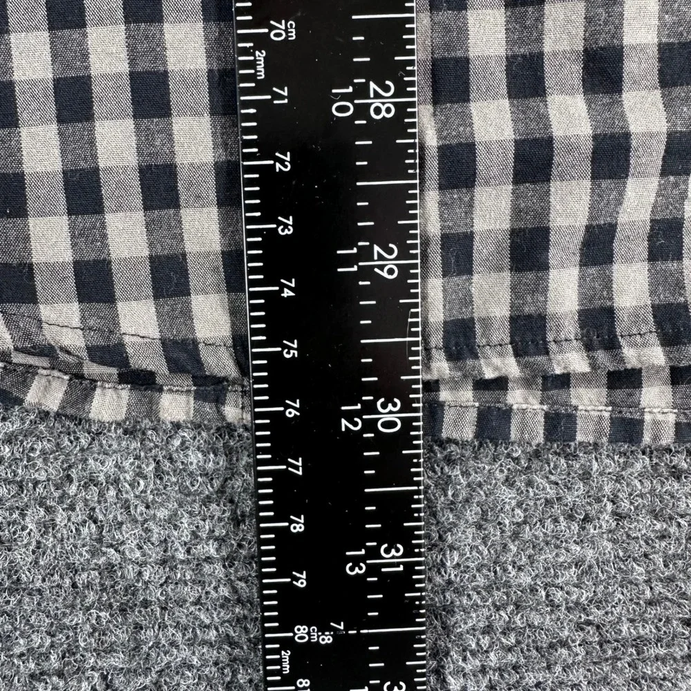 Banana Republic Button Down Mens M Medium Black Grey Gingham Slim Fit Soft Wash